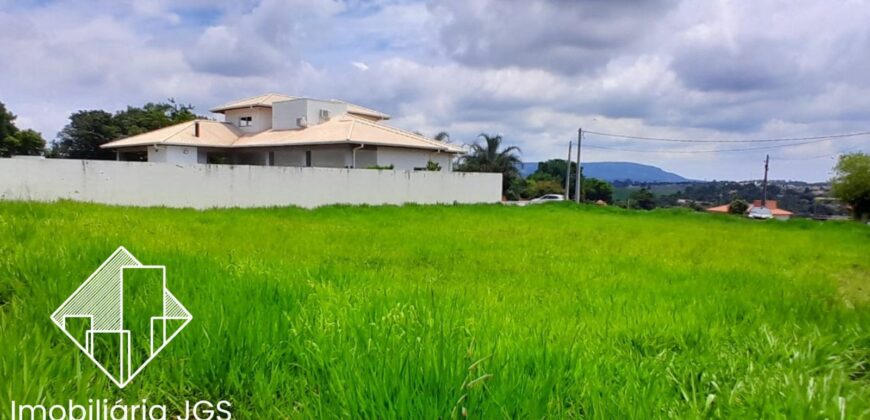 Oportunidade de Terreno de 805 metros – Condomínio Village Araçoiaba