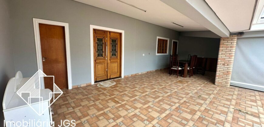 Chácara de 1.250 metros com Lago e Área de lazer – Araçoiaba da Serra/SP