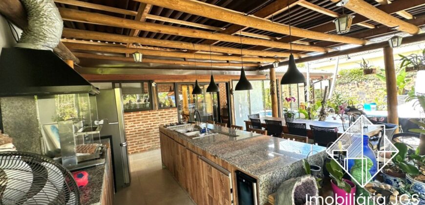 Excelente Casa no Condomínio Saint Germain – Araçoiaba da Serra/SP