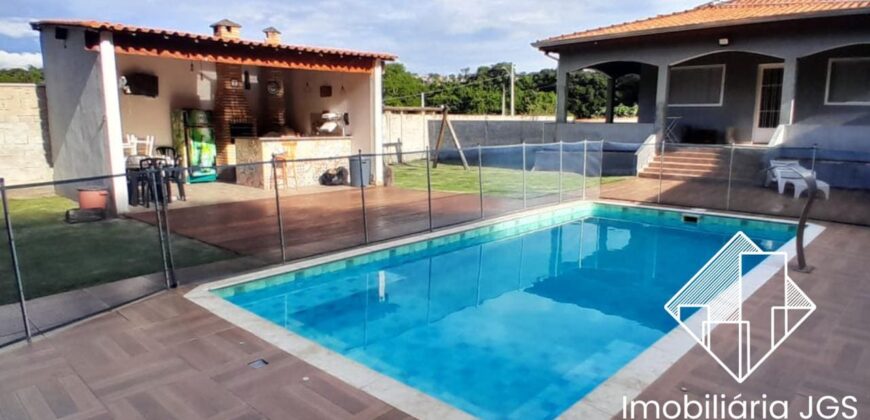 Chácara perfeita de 600 metros com Piscina – Jundiacanga