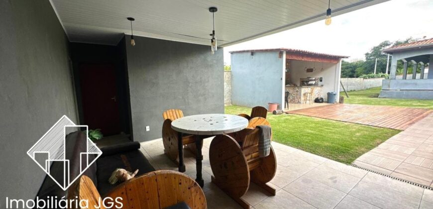 Chácara perfeita de 600 metros com Piscina – Jundiacanga