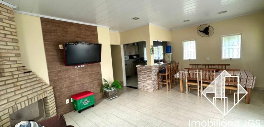 Chácara perfeita de 600 metros com Piscina – Jundiacanga