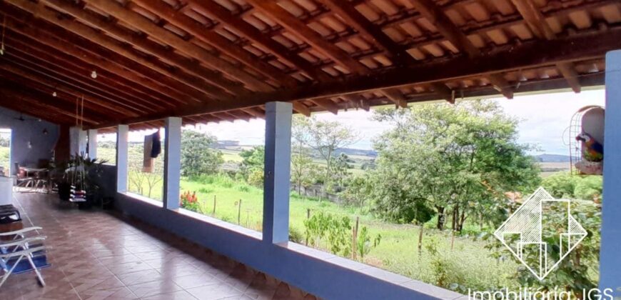 Chácara de 1.109 metros com paisagismo – Salto de Pirapora/SP
