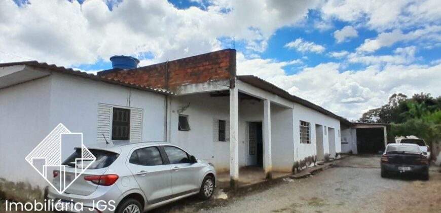 Chácara com Barracão no bairro Colégio – Araçoiaba da Serra/SP
