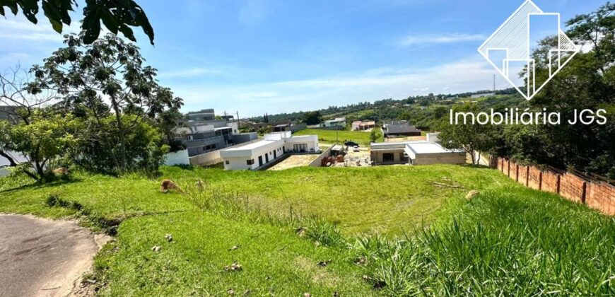Terreno de 927 metros – Condomínio Village Araçoiaba