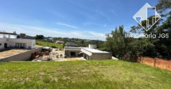 Terreno de 927 metros – Condomínio Village Araçoiaba