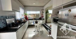 Sobrado com 3 dormitórios – Colégio em Araçoiaba da Serra/SP