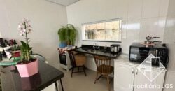 Sobrado com 3 dormitórios – Colégio em Araçoiaba da Serra/SP