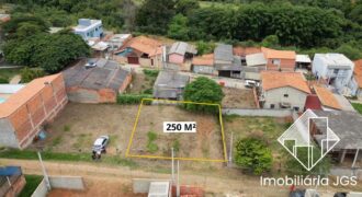 Oportunidade de Lote de 250 metros no bairro Jundiaquara