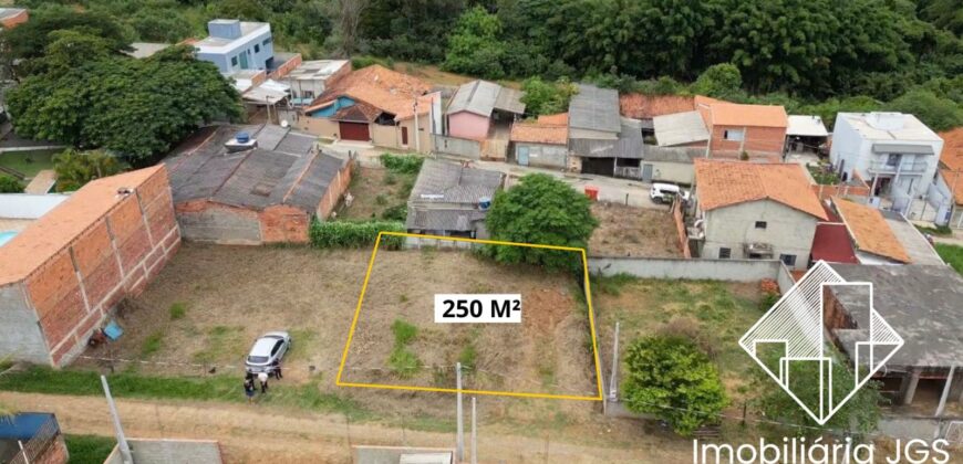 Oportunidade de Lote de 250 metros no bairro Jundiaquara