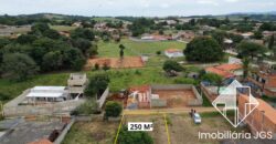 Oportunidade de Lote de 250 metros no bairro Jundiaquara