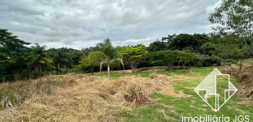 Terreno de 2.374 metros com Lago e nascentes – Araçoiaba da Serra