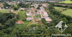 Terreno de 2.374 metros com Lago e nascentes – Araçoiaba da Serra