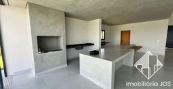 Excelente Casa de esquina no Condomínio Village Ipanema 2