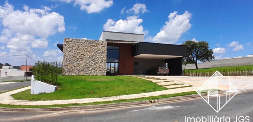 Excelente Casa de esquina no Condomínio Village Ipanema 2