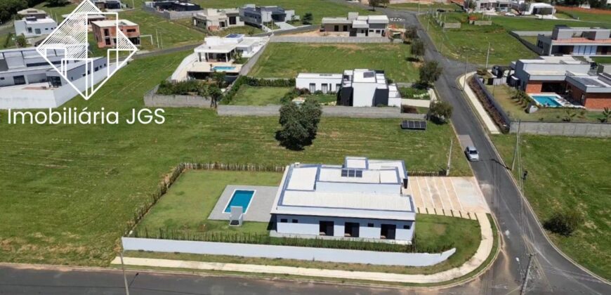 Excelente Casa de esquina no Condomínio Village Ipanema 2