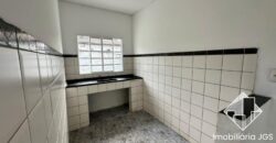 Chácara de esquina no bairro Colégio – Araçoiaba da Serra/SP