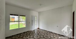 Chácara de esquina no bairro Colégio – Araçoiaba da Serra/SP