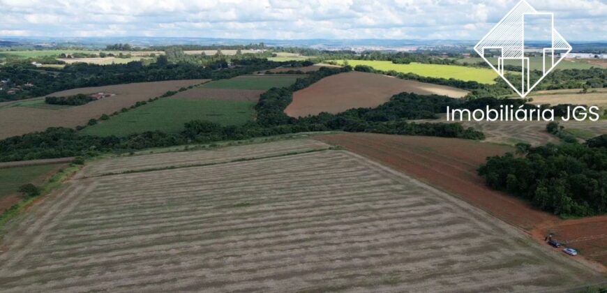 Área de 20 mil metros – Acesso no asfalto – Próximo de Sorocaba