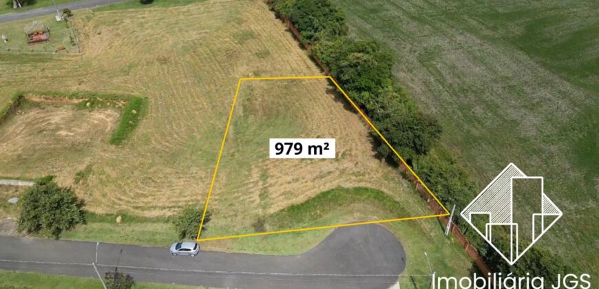 Terreno plano de 979 metros – Condomínio Village Araçoiaba