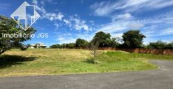 Terreno plano de 979 metros – Condomínio Village Araçoiaba