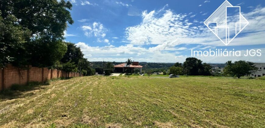 Terreno plano de 979 metros – Condomínio Village Araçoiaba