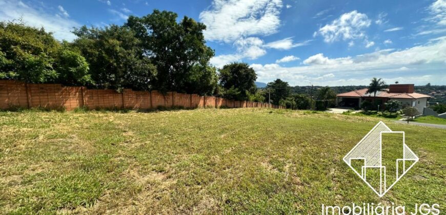 Terreno plano de 979 metros – Condomínio Village Araçoiaba