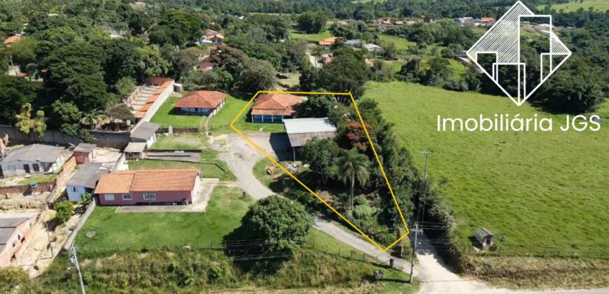 Chácara de 1.600 metros com Barracão – Jundiacanga