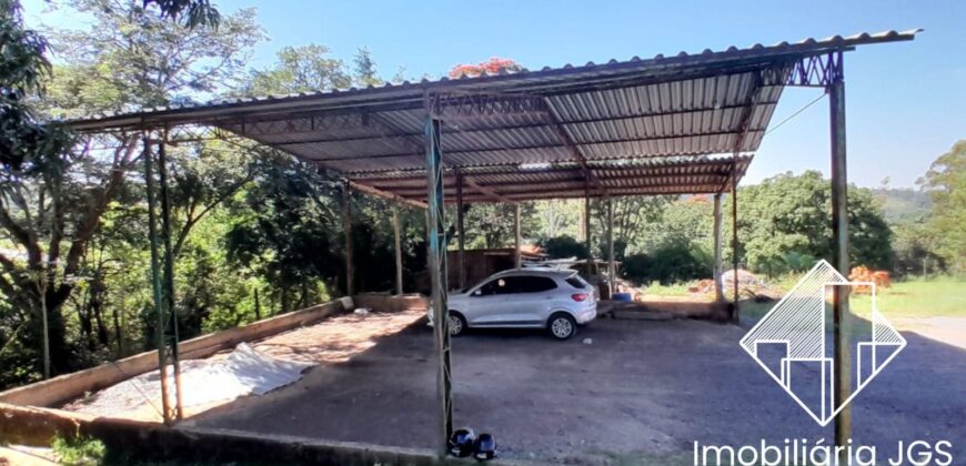 Chácara de 1.600 metros com Barracão – Jundiacanga