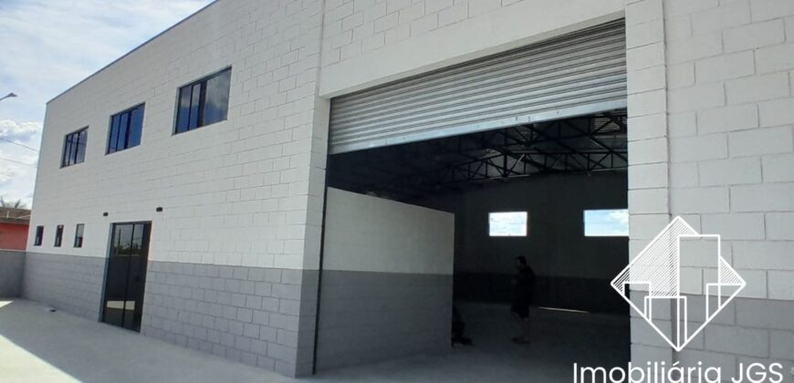 Barracão de 400 metros próximo de Sorocaba/SP