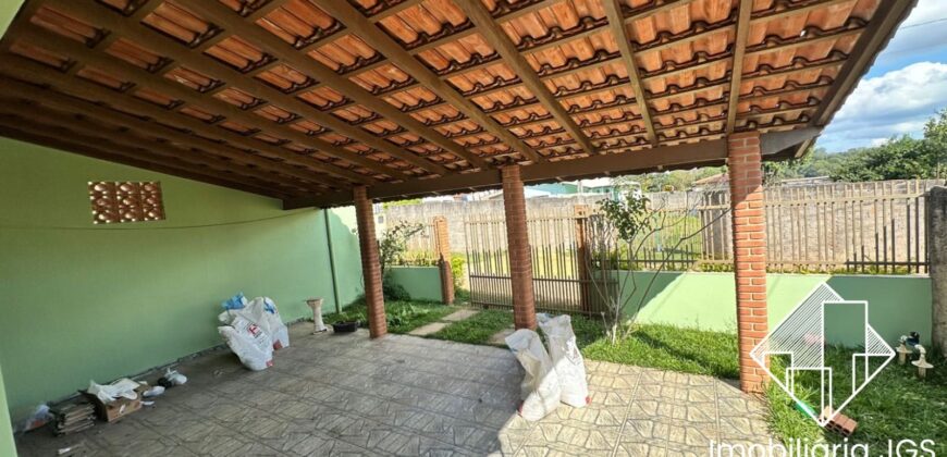 Casa em terreno de 300 metros – Jundiaquara