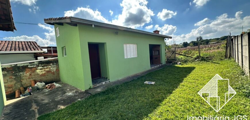 Casa em terreno de 300 metros – Jundiaquara