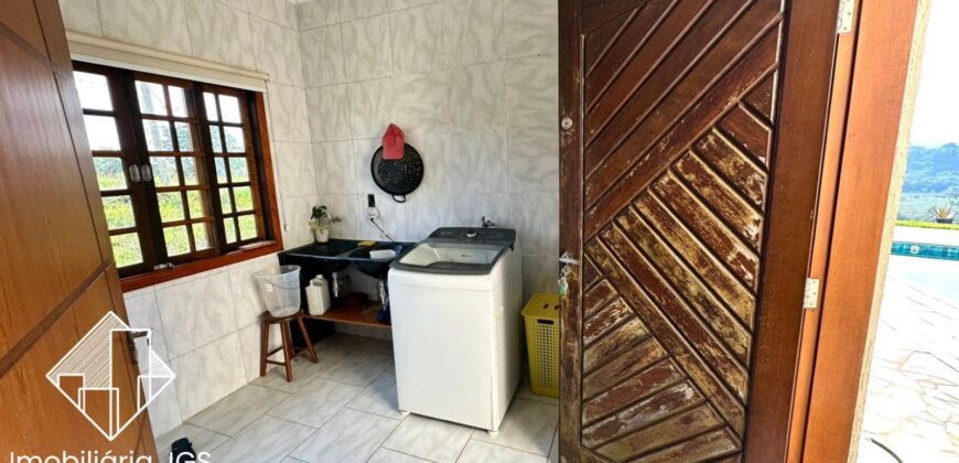 Chácara/ Sítio de 20 mil metros em Araçoiaba da Serra/SP