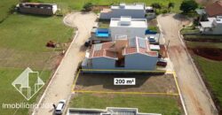 Lote de 200 metros no Condomínio Terras do Sol Poente