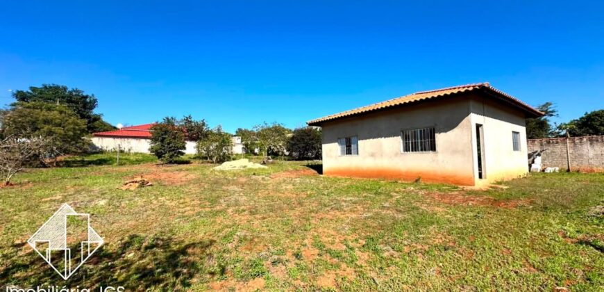 Chácara em terreno de 732,80 metros – Bairro Cercado