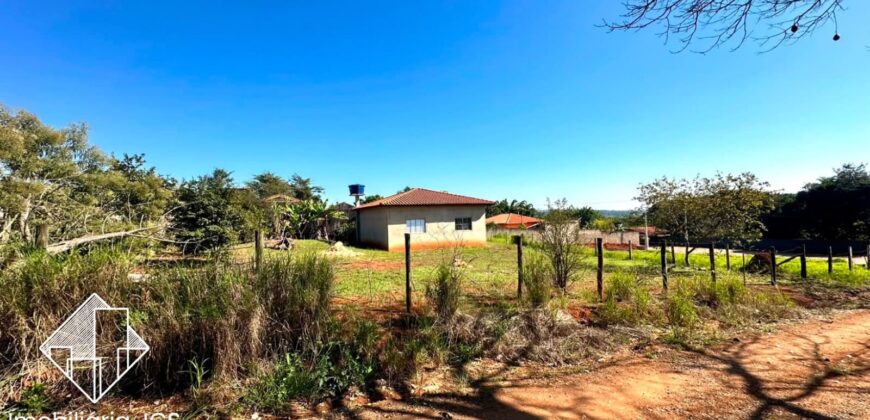 Chácara em terreno de 732,80 metros – Bairro Cercado