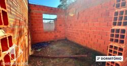 Casa em fase de construção no bairro Jundiaquara