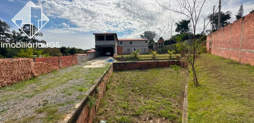 Chácara de 1.430 metros em Capela do Alto/SP