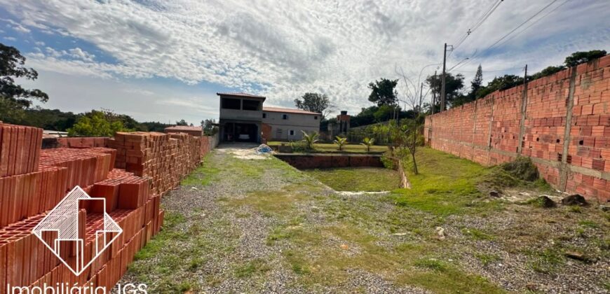Chácara de 1.430 metros em Capela do Alto/SP