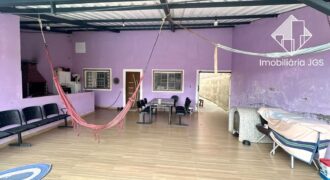 Casa com piscina e quintal – Bairro colégio em Araçoiaba da Serra