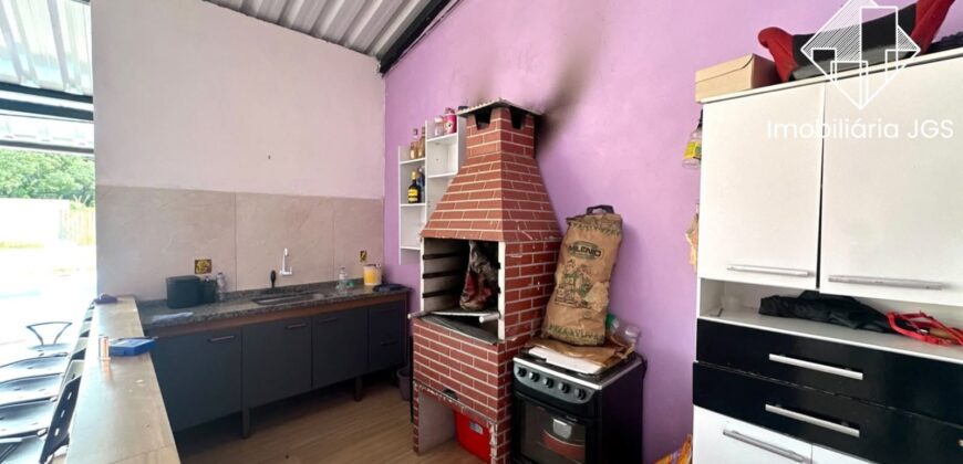 Casa com piscina e quintal – Bairro colégio em Araçoiaba da Serra