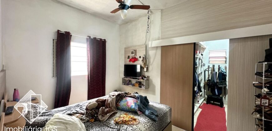Casa com piscina e quintal – Bairro colégio em Araçoiaba da Serra