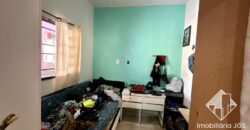 Casa com piscina e quintal – Bairro colégio em Araçoiaba da Serra