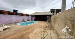 Casa com piscina e quintal – Bairro colégio em Araçoiaba da Serra