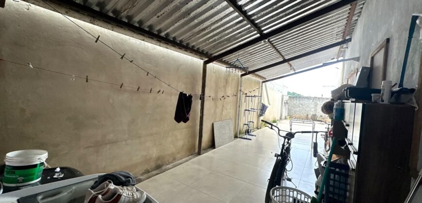 Casa com piscina e quintal – Bairro colégio em Araçoiaba da Serra