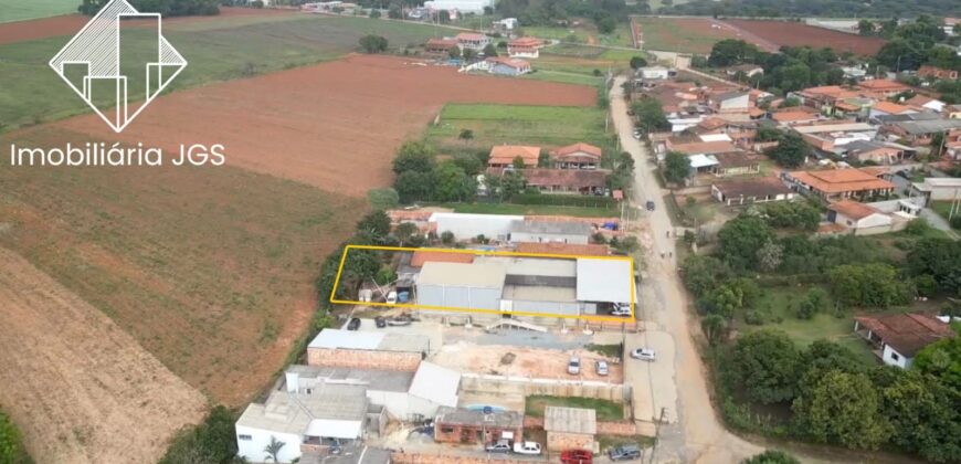 Barracão comercial de 800 M² em Araçoiaba da Serra