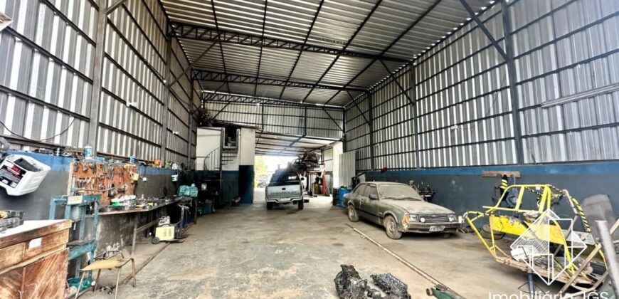 Barracão comercial de 800 M² em Araçoiaba da Serra