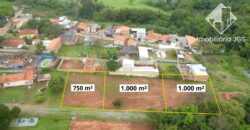 Terreno de 1.000 metros com Escritura no bairro Jundiaquara